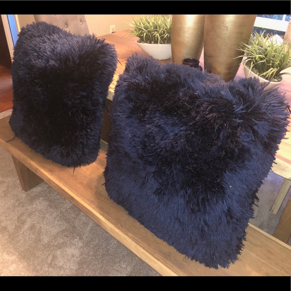 Large Navy Shag Pillows - Picture 1 of 3